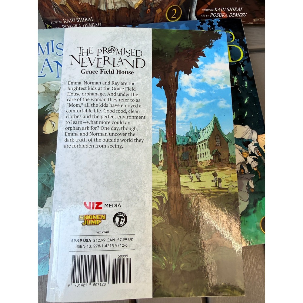 The Promised Neverland Manga Volumes 1-5 English VIZ Media Kaiu Shirai Set - Picture 3 of 5